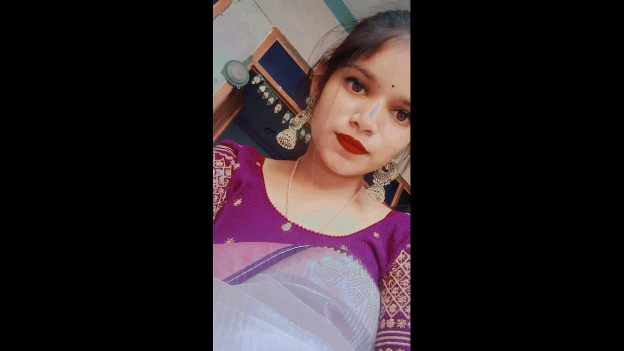 DESI EXTREMELY CUTE BEAUTIFUL GF BOOBS SHOW & PUSSY REVEALED