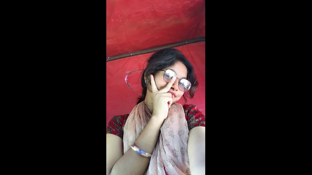 Horny GF Showing Fingering 10 Clips marged