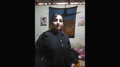 ladki ne dress kholke chuche dikhayi