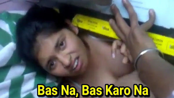Viral Sex Video of a girl saying bas karo na to her bf