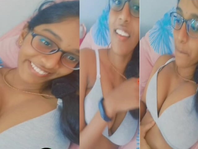 Tamil girl in bra rubbing her pussy in horniness