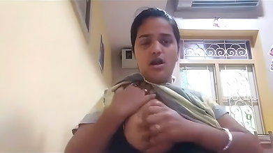 Hot girl boobs press and showing in vc